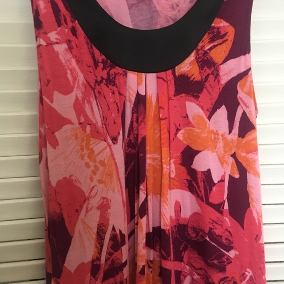Express Multi Color Dress With Pockets - Picture 3 of 5